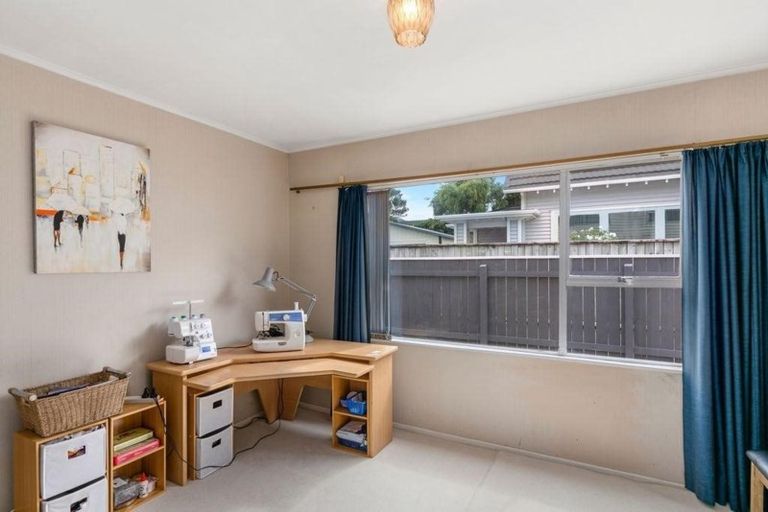 Photo of property in 22 Bloomfield Terrace, Hutt Central, Lower Hutt, 5010