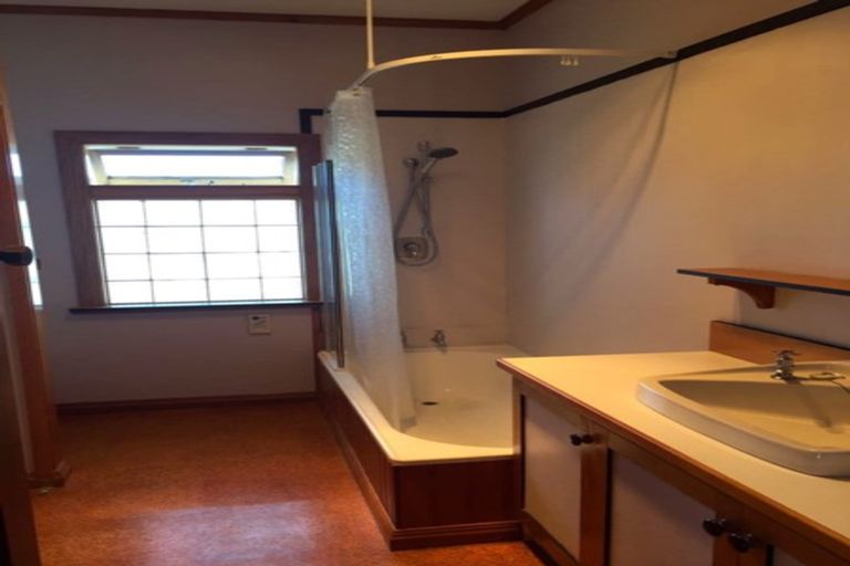 Photo of property in 18 Bombay Street, Ngaio, Wellington, 6035