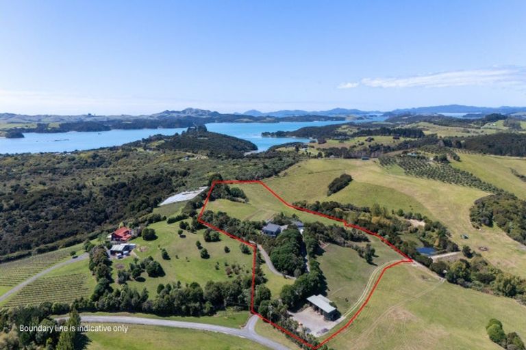 Photo of property in 128 Te Kowhai Point Road, Kerikeri, 0294