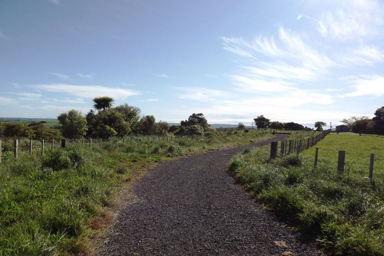 Photo of property in 669a Te Hutewai Road, Raglan, 3296