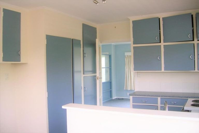 Photo of property in 1/22 Coronation Road, Hillcrest, Auckland, 0627