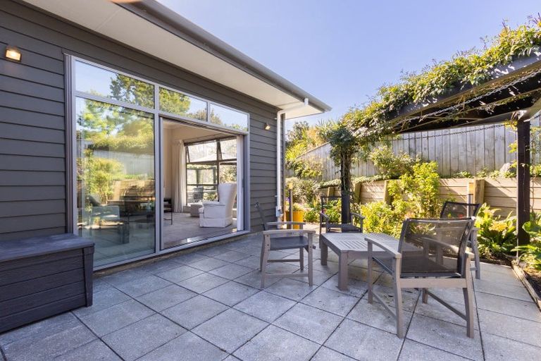 Photo of property in 3 Roydon Lane, Paraparaumu, 5032