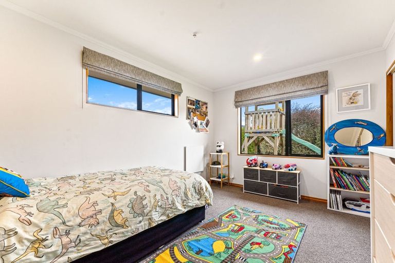 Photo of property in 10 Kate Edger Place, Stoke, Nelson, 7011