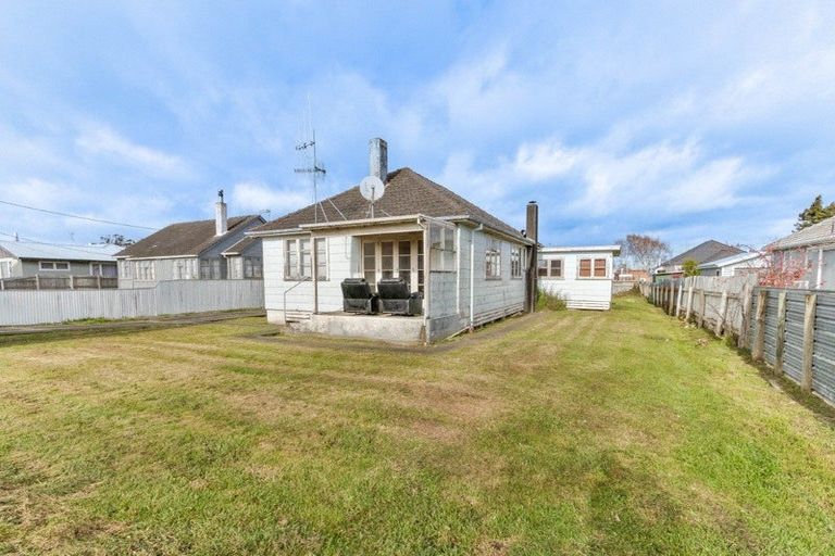 Photo of property in 4 Lambert Street, Marton, 4710