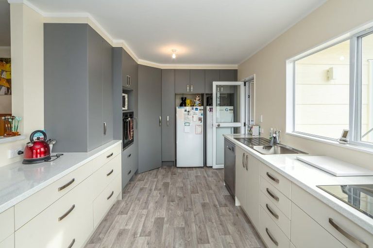 Photo of property in 89 Lake Ferry Road, Lake Ferry, Featherston, 5772