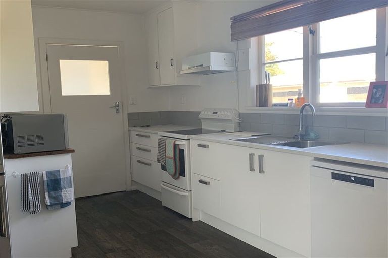 Photo of property in 28 French Street, Lansdowne, Masterton, 5810