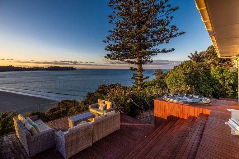 Photo of property in 23 Garratt Road, Waiheke Island, 1971