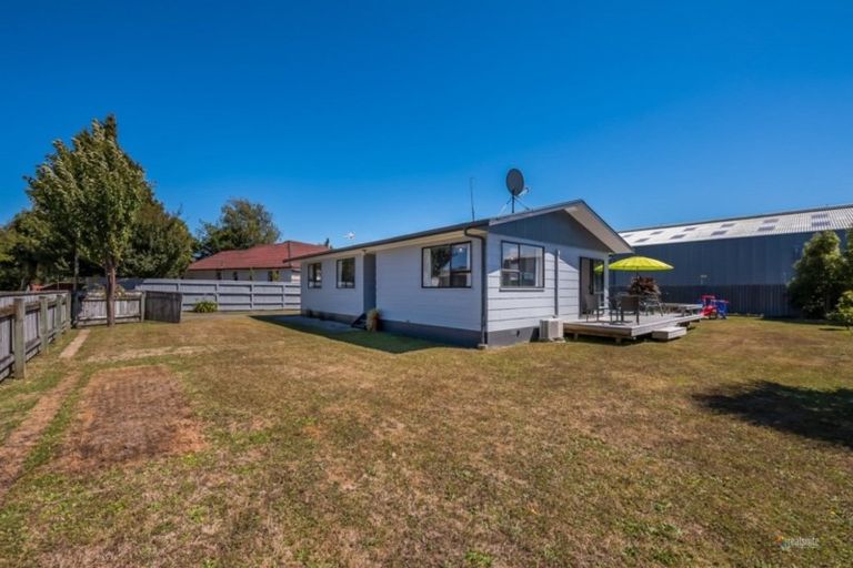 Photo of property in 21 William Booth Grove, Trentham, Upper Hutt, 5018