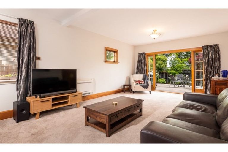 Photo of property in 150 Rose Street, Somerfield, Christchurch, 8024