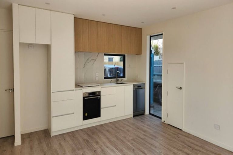 Photo of property in 50c Whiteleigh Avenue, Addington, Christchurch, 8024