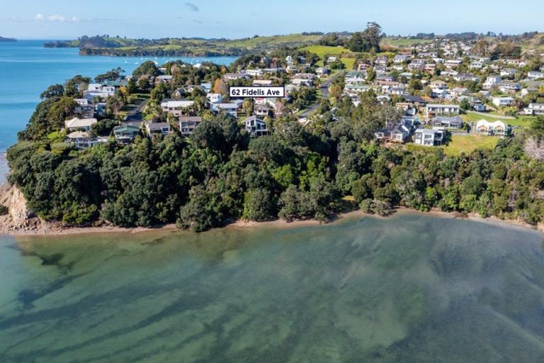 Photo of property in 62 Fidelis Avenue, Snells Beach, 0920