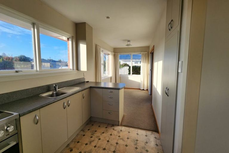 Photo of property in 1/11 Blakehall Place, Spreydon, Christchurch, 8024