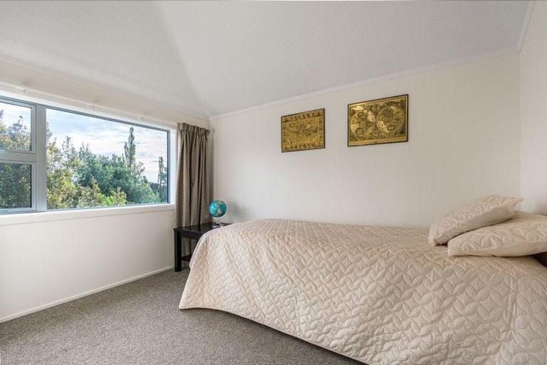 Photo of property in 1/77 Manuka Road, Bayview, Auckland, 0629