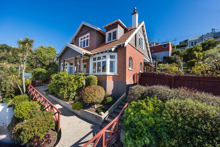 Photo of property in 34 Allandale Road, Saint Clair, Dunedin, 9012