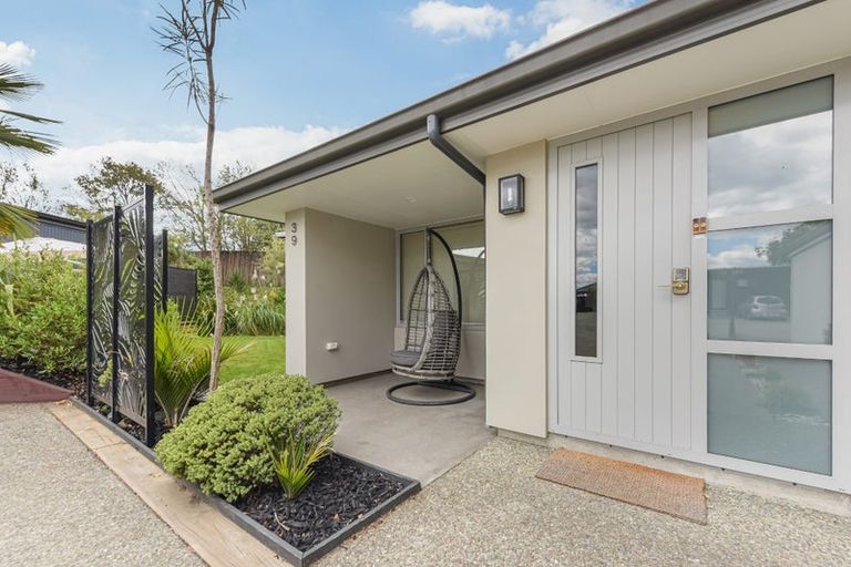 Photo of property in 39 Barham Place, Stoke, Nelson, 7011