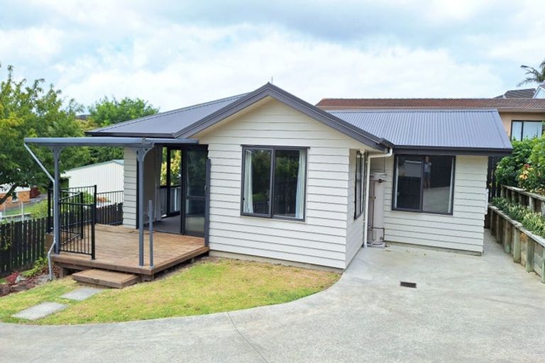Photo of property in 59 Litten Road, Cockle Bay, Auckland, 2014