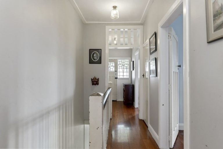 Photo of property in 134 Totara Road, Miramar, Wellington, 6022