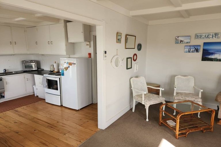 Photo of property in 8a Gilmour Street, Raglan, 3225