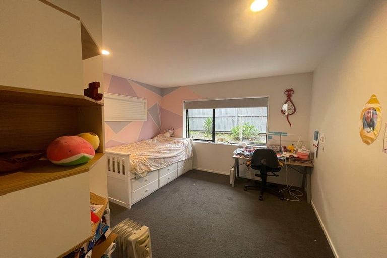 Photo of property in 30b Britannia Place, Half Moon Bay, Auckland, 2012