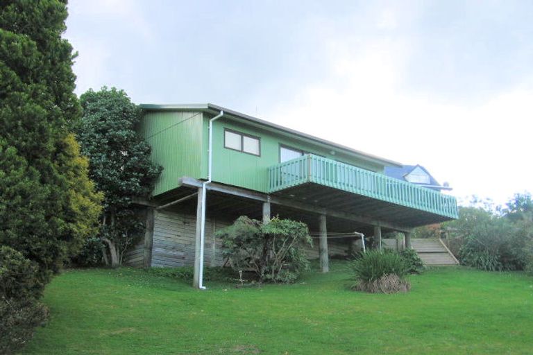 Photo of property in 113 Bambury Place, Onemana, Whangamata, 3691