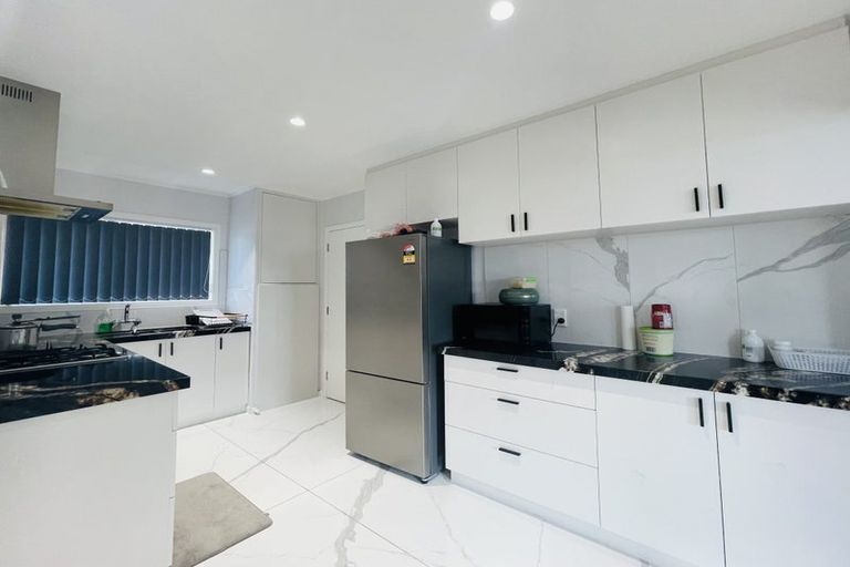 Photo of property in 1/5 Avis Avenue, Papatoetoe, Auckland, 2025