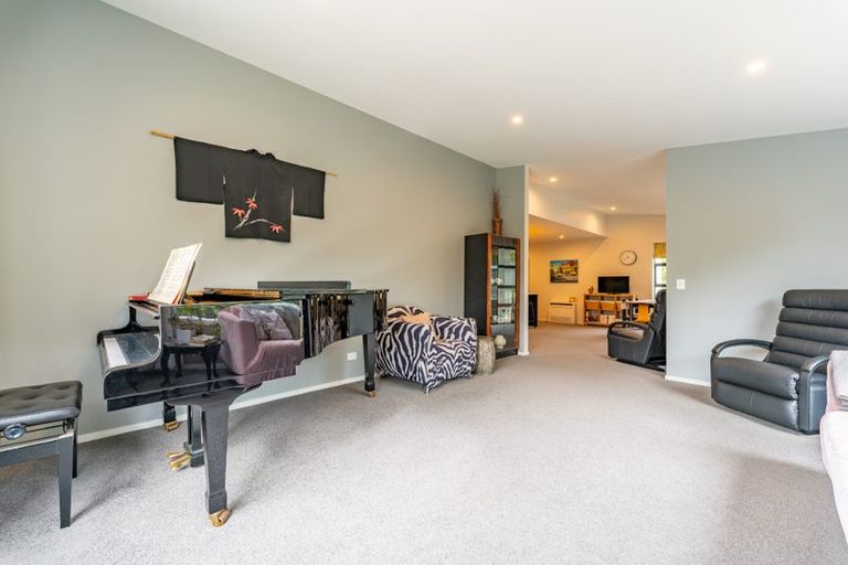 Photo of property in 30 Ipswich Street, Hampden, 9410