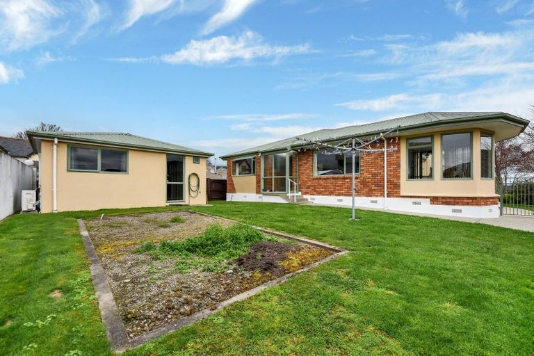 Photo of property in 18 Aldinga Avenue, Stoke, Nelson, 7011