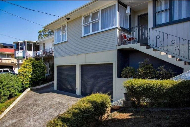 Photo of property in 10 Taunton Place, Lynmouth, New Plymouth, 4310