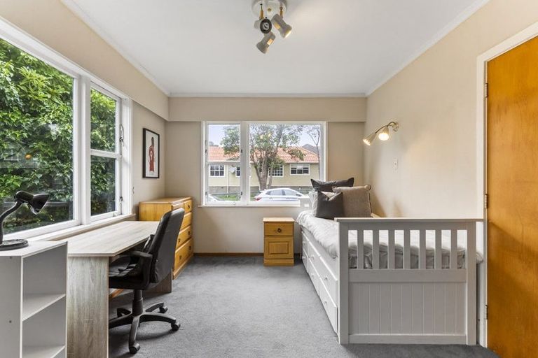 Photo of property in 4 Arapiko Street, Johnsonville, Wellington, 6037