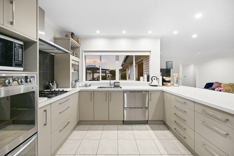 Photo of property in 19 Palliser Drive, Huntington, Hamilton, 3210