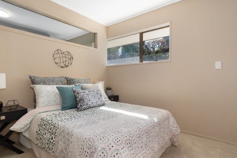 Photo of property in 21 Victory Street, Welcome Bay, Tauranga, 3112