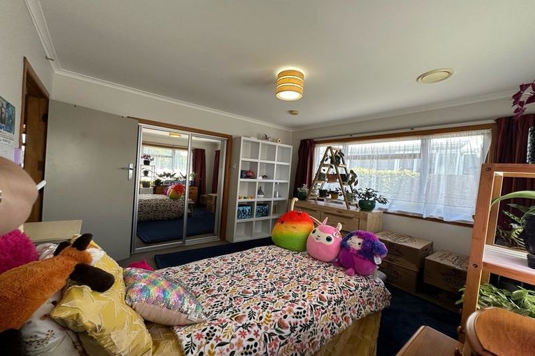 Photo of property in 36 Fitzroy Road, Fitzroy, New Plymouth, 4312