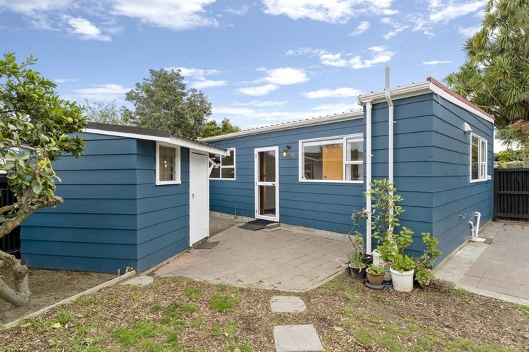 Photo of property in 9 Old Coach Road South, Otaki Beach, Otaki, 5512