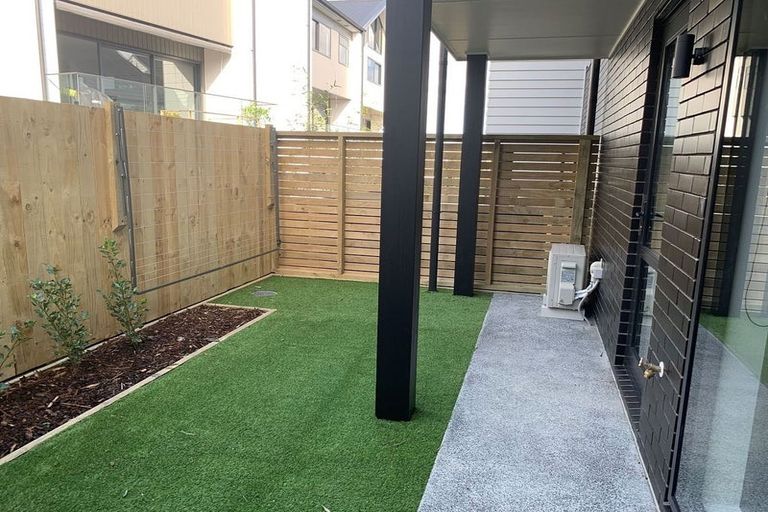 Photo of property in 24 Panoni Lane, Howick, Auckland, 2014