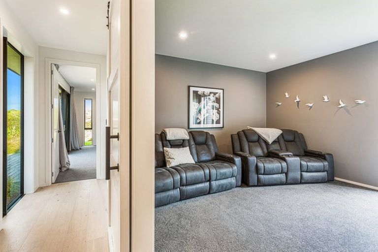 Photo of property in 1502 Weranui Road, Wainui, Silverdale, 0994