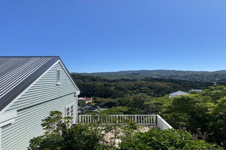 Photo of property in 33 Manchester Street, Melrose, Wellington, 6023