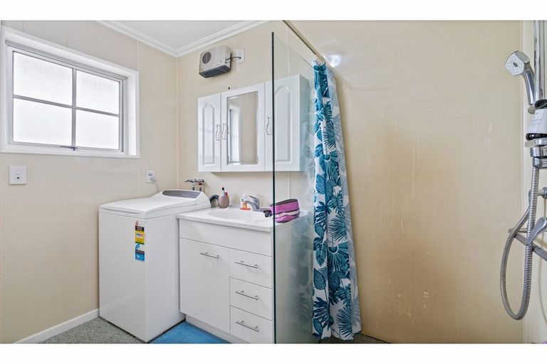 Photo of property in 62 St Andrew Street, Windsor, Invercargill, 9810