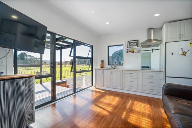 Photo of property in 2928c Tairua Whitianga Road, Kaimarama, Whitianga, 3591