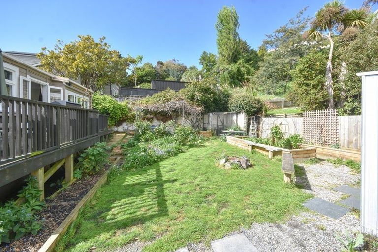Photo of property in 22 Motu Street, Saint Clair, Dunedin, 9012