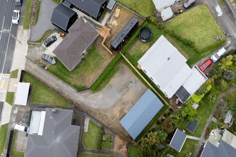 Photo of property in 111 Ngamotu Road, Spotswood, New Plymouth, 4310