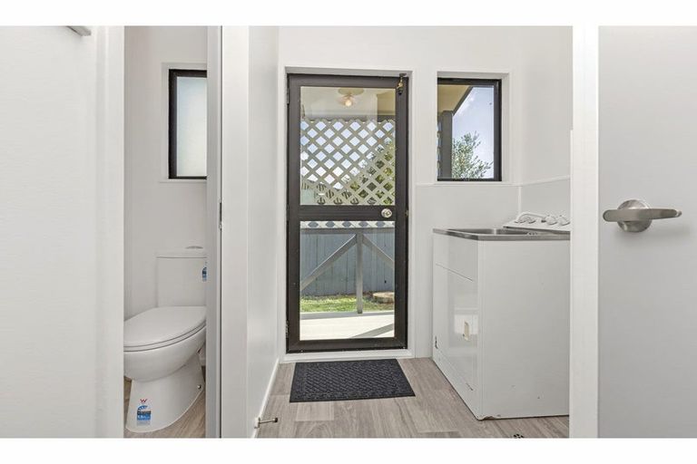 Photo of property in 22 Lloyd Drive, Nawton, Hamilton, 3200