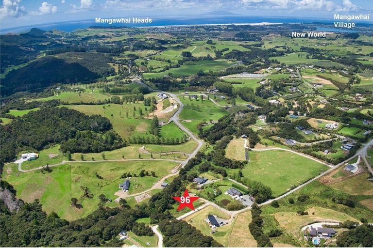 Photo of property in 94 Spioenkop Road, Mangawhai, 0573