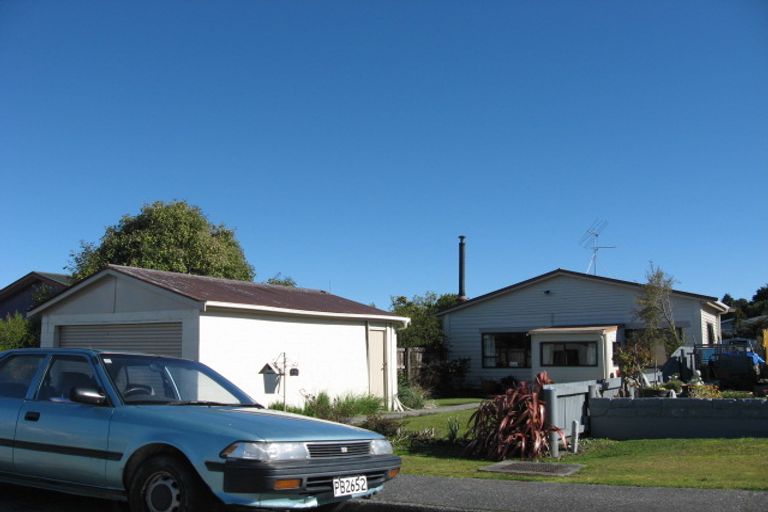 Photo of property in 79 Hoffman Street, Hokitika, 7810