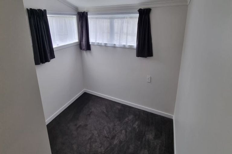 Photo of property in 20 Makora Road, Otaihanga, Paraparaumu, 5036