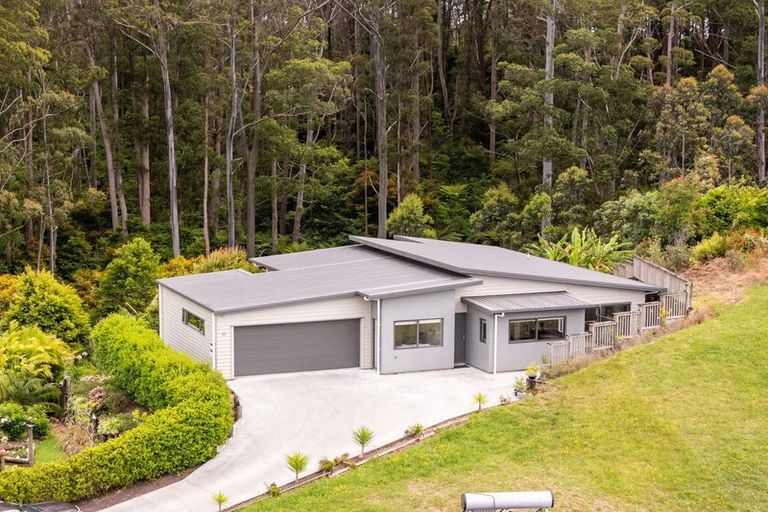 Photo of property in 23 Alderton Drive, Kerikeri, 0230