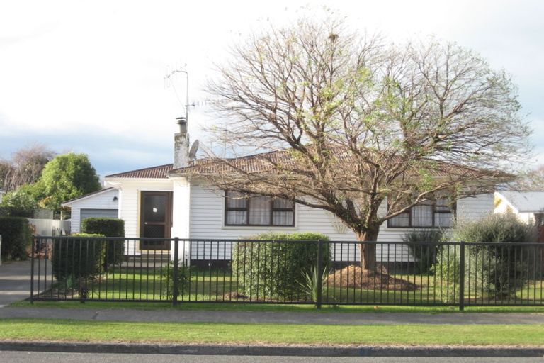 Photo of property in 8 Geddis Avenue, Maraenui, Napier, 4110