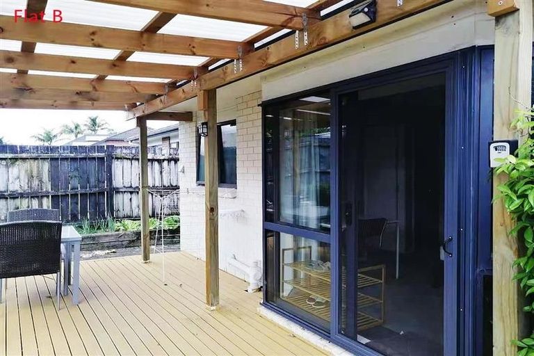 Photo of property in 13 Trossach Place, Wattle Downs, Auckland, 2103