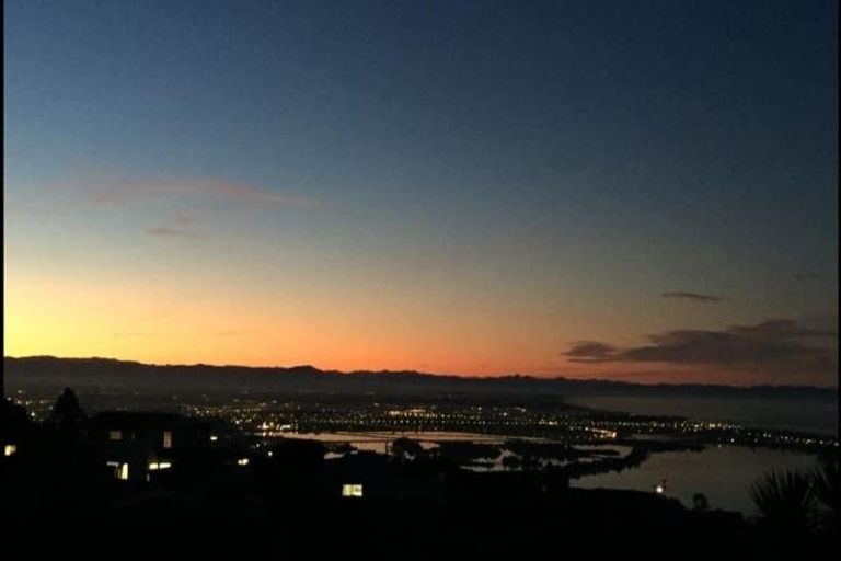 Photo of property in 9 Madeley Road, Mount Pleasant, Christchurch, 8081