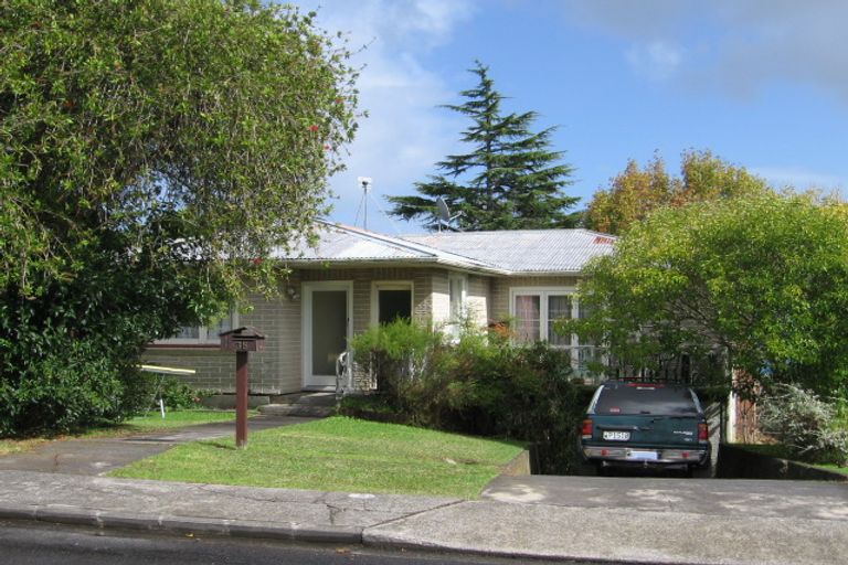 Photo of property in 38 Tudor Road, Henderson, Auckland, 0610