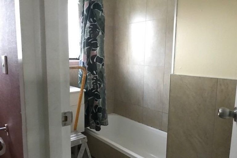 Photo of property in 22b South Street, Papakura, 2110